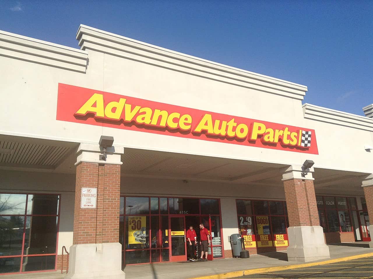 How Much Does Advance Auto Parts Pay?