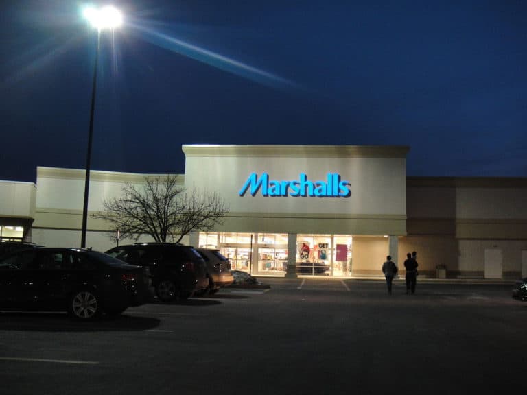 How Much Does Marshalls Pay?