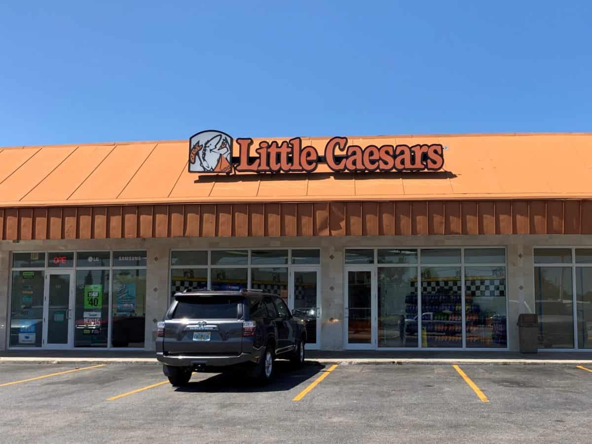 how-much-does-little-caesars-pay-dailyworkhorse